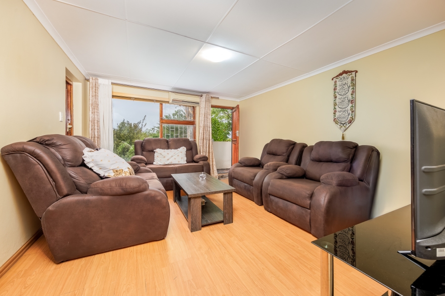 1 Bedroom Property for Sale in Rosendal Western Cape